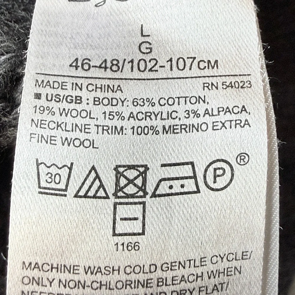 Banana Republic classic banana